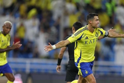 Hình ảnh trận đấu Al-Nassr thắng đậm Al-Fayha, Ronaldo và Talisca tỏa sáng