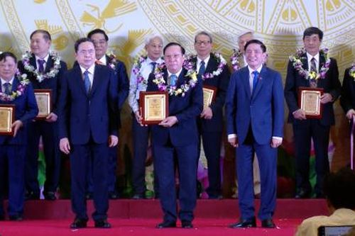 Vinh danh 135 trí thức khoa học công nghệ tiêu biểu 2024