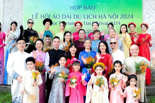 Họp báo 'Lễ hội Áo dài Du lịch Hà Nội 2024'