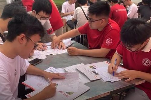 200 học sinh giỏi quốc gia, quốc tế nhập học ĐH Bách khoa Hà Nội