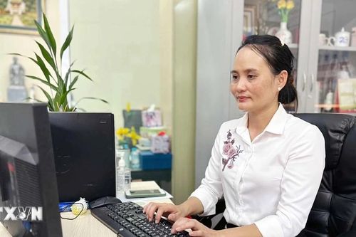 Những người con đất Việt tại Lào tự hào về thành tựu của đất nước