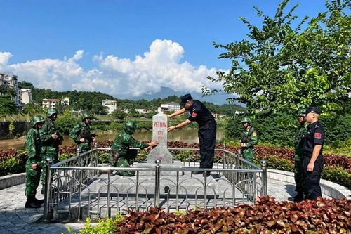 Việt Nam-Trung Quốc tuần tra liên hợp thực thi pháp luật trên biên giới