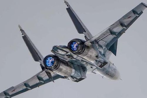 Khả năng cơ động tuyệt vời của máy bay chiến đấu đa năng Su-30SM
