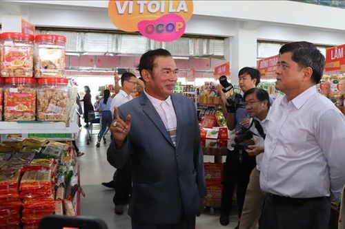 Đưa Trung tâm đặc sản Việt Nam - Du lịch, nông nghiệp vào hoạt động