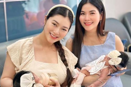Mới vừa sinh nở, Kha Ly - Thanh Trúc đã bàn về chuyện trọng đại của các con