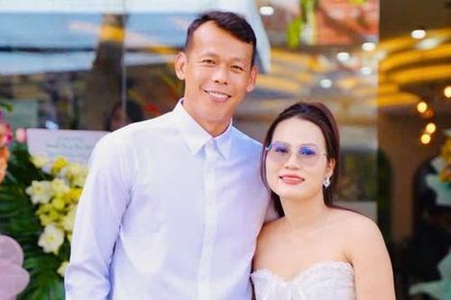 Thủ môn Bùi Tấn Trường đón hai tin vui trong cùng một ngày