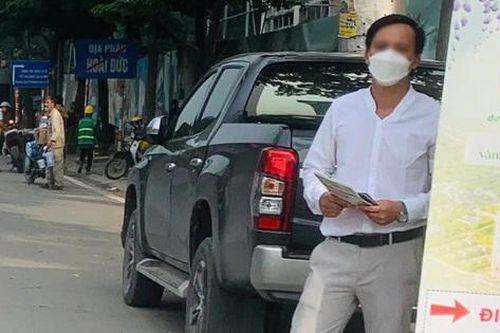 Hà Nội: Nhiều người dừng mua nhà vì giá quá cao, môi giới ra đường đứng chào mời