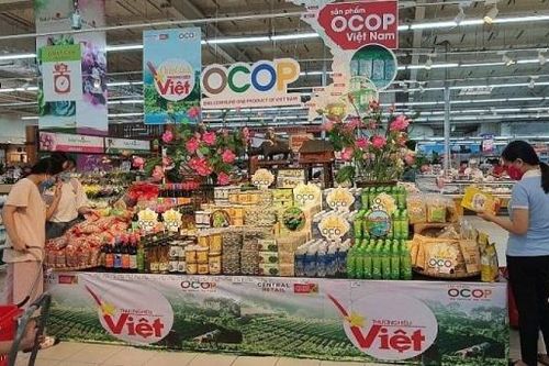 Sản phẩm OCOP chưa 'trưởng thành' khó vào siêu thị