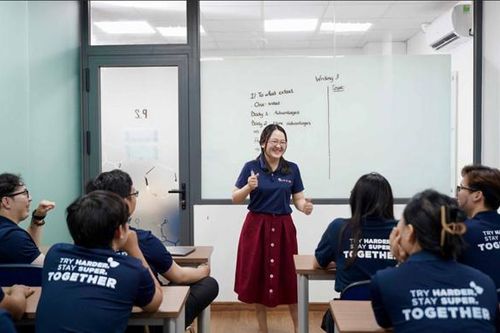 IELTS 1984 và cách để xây dựng đội ngũ giáo viên giỏi luôn hết mình vì học sinh