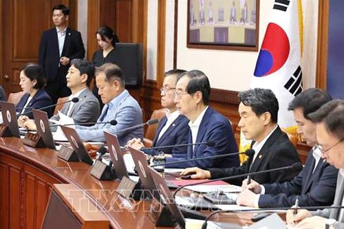 Thủ tướng Hàn Quốc kêu gọi nhân viên y tế toàn quốc hủy bỏ kế hoạch đình công