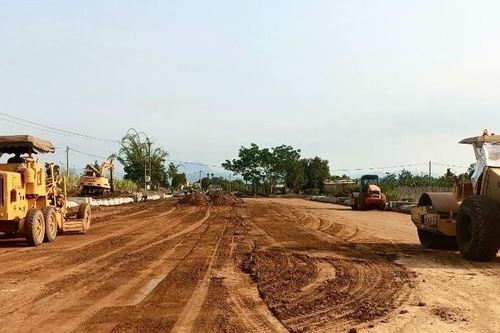 Dự án đường hành lang kinh tế phía Đông: Tháo gỡ 'nút thắt' mặt bằng để đẩy nhanh tiến độ thi công