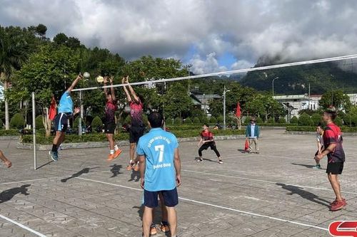 Giải bóng chuyền chào mừng kỷ niệm 79 năm Quốc khánh nước Cộng hòa Xã hội chủ nghĩa Việt Nam