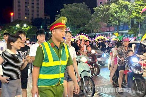 Thông báo số điện thoại tiếp nhận thông tin về ANTT trong dịp Lễ hội Thành Tuyên năm 2024