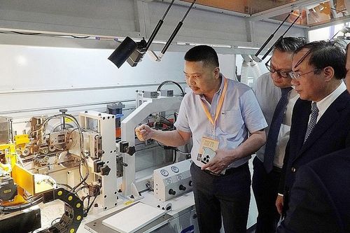 Gỡ vướng về cơ chế tài chính đối với hoạt động khoa học và công nghệ