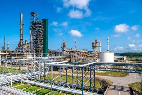 Trước ngưỡng cửa lên sàn HoSE, Lọc hóa dầu Bình Sơn kinh doanh ra sao?