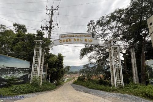 Một công ty bất động sản có tổng nợ cao gấp 31 lần vốn chủ sở hữu