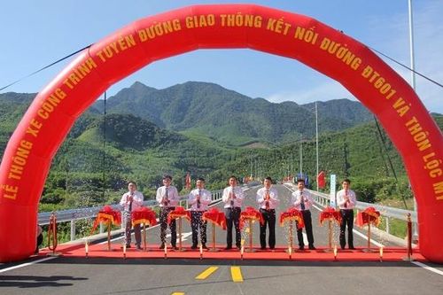 Đà Nẵng thông xe tuyến đường và cầu gần 100 tỷ đồng qua sông Cu Đê