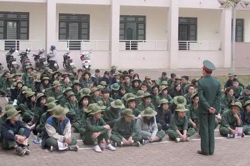 Giáo dục quốc phòng là môn học chính khóa ở cấp THPT