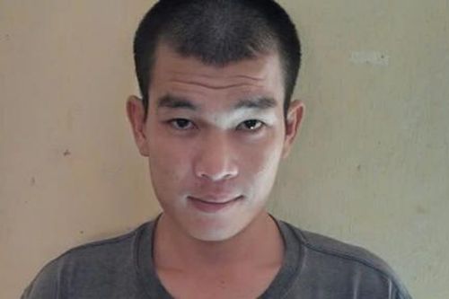 Người dân hỗ trợ truy bắt đối tượng cướp giật điện thoại của cháu bé