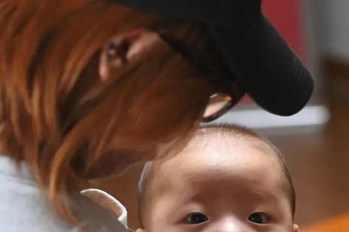 Tỷ lệ sinh ở Hàn Quốc tăng trở lại sau 8 năm