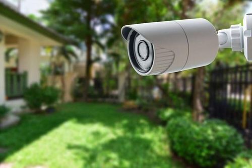 Hàng trăm nghìn camera giám sát có nguy cơ lộ lọt dữ liệu, khắc phục bằng cách nào?