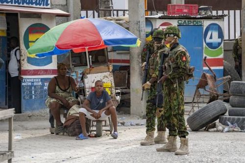 Bạo lực băng đảng ở Haiti