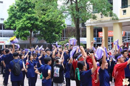 Vút Bay 2024: Hành trình teen THPT Thăng Long đi tìm giai điệu của bản thân