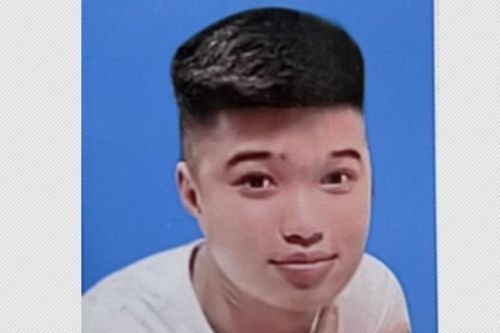 Tạm giữ đối tượng hành hung bé trai 12 tuổi trước sảnh chung cư ở Hà Nội