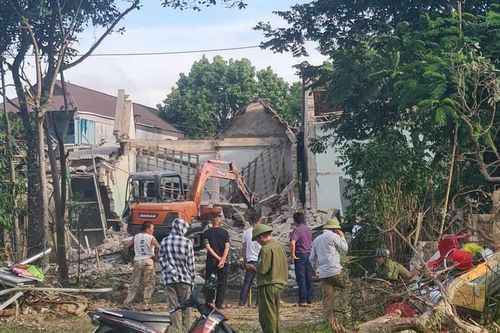 Nghệ An: hai người bị thương sau tiếng nổ lớn