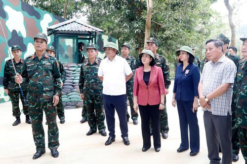 Bí thư Thành ủy kiểm tra chuẩn bị diễn tập khu vực phòng thủ Hà Nội