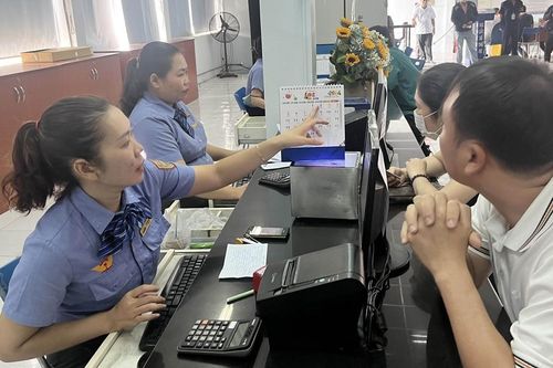 Ngành đường sắt giảm 10% giá vé cho sinh viên và người thân khi đi nhập học