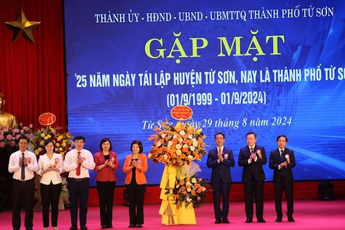 Thành phố Từ Sơn phát triển năng động, toàn diện sau 25 năm tái lập