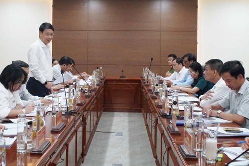 Tập trung xử lý các vấn đề bức thiết với thành phố