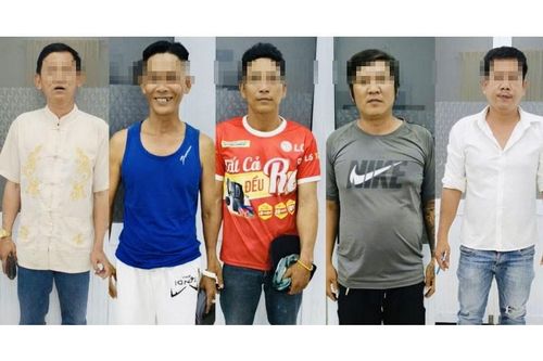 Mua 'đá trời', một phụ nữ bị lừa mất tiền tỷ