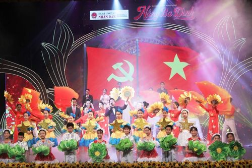Chương trình nghệ thuật 'Nắng Ba Đình' - Tái hiện mùa thu lịch sử