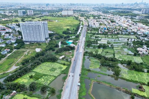 Toàn cảnh Quốc lộ 50 chống kẹt xe TP.HCM về miền Tây sau 2 năm thi công
