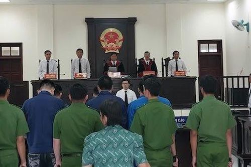 Lĩnh án chung thân vì mang hung khí giải quyết mâu thuẫn
