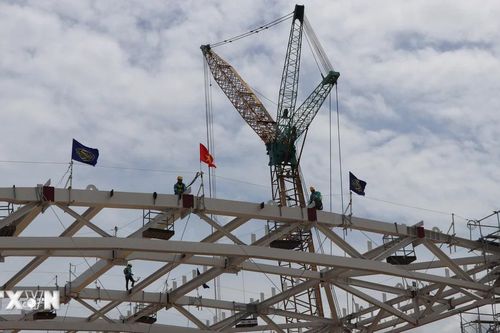 Hơn 8.000 nhân lực, máy móc thi công sân bay Long Thành
