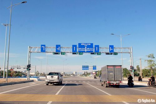 Thông xe tuyến đường nghìn tỷ nối thành phố Vinh và thị xã Cửa Lò