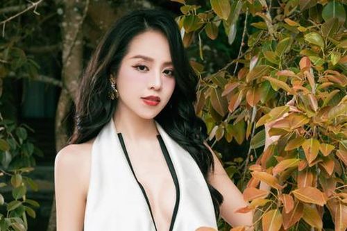 Mẹ Hoa hậu Thanh Thủy sở hữu nhan sắc cực phẩm