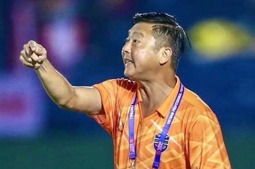 Tiến Linh gánh thêm áp lực dù không còn HLV Lê Huỳnh Đức