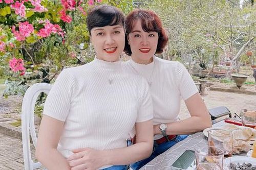 Vẻ đẹp của bà ngoại 'thiếu gia' Chải - mẹ ruột Vân Dung