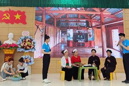 Hà Nội: Nỗ lực xóa bỏ định kiến và khuôn mẫu giới tại vùng dân tộc thiểu số