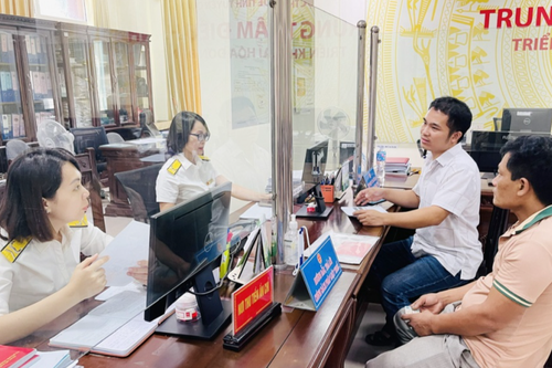 Nên tận dụng thu thuế các giao dịch giá trị nhỏ