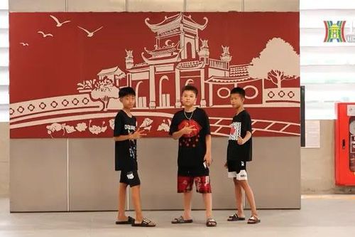 Độc đáo nhà ga đường sắt Nhổn - ga Hà Nội