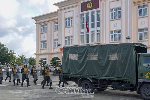 Cảnh sát cơ động - 'Lá chắn thép' trong mọi tình huống