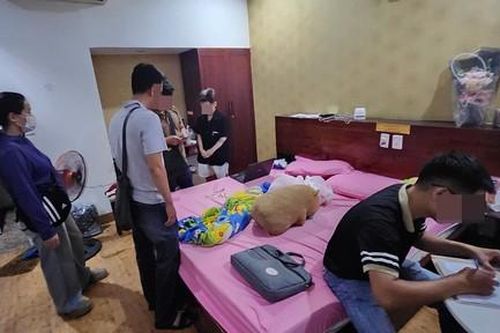 Bắt nhóm chuyên hack tài khoản MXH để lừa đảo chiếm đoạt hàng tỷ đồng
