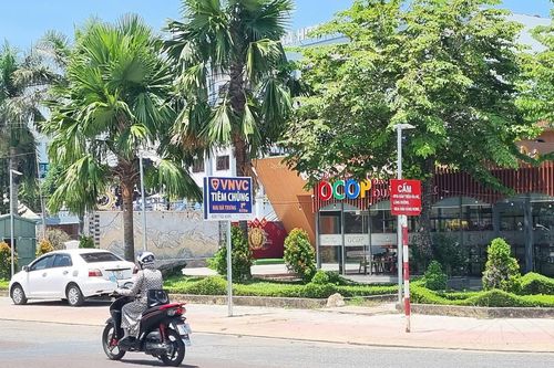 Đặt biển quảng cáo trái phép, Công ty CP Vacxin Việt Nam bị xử phạt