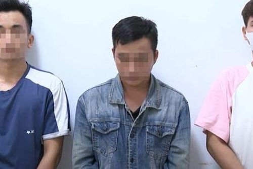 Phẫn nộ bạn trai tiếp viên karaoke ghen tuông vô cớ, 'trút đòn' khách hát đến tử vong