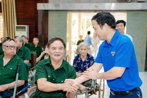Đoàn Thanh niên Nhiệt điện Phả Lại phát huy vai trò xung kích